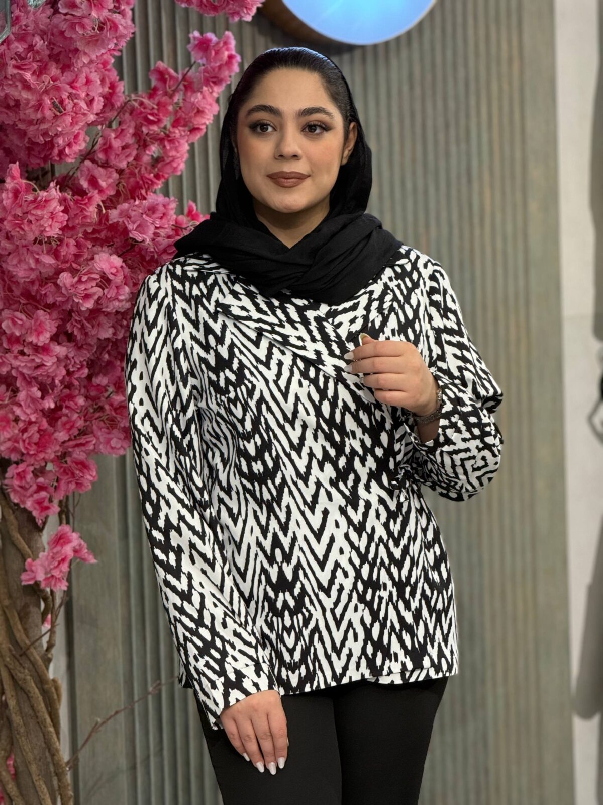 شومیز زنانه مدل یک طرفه - تصویر 4