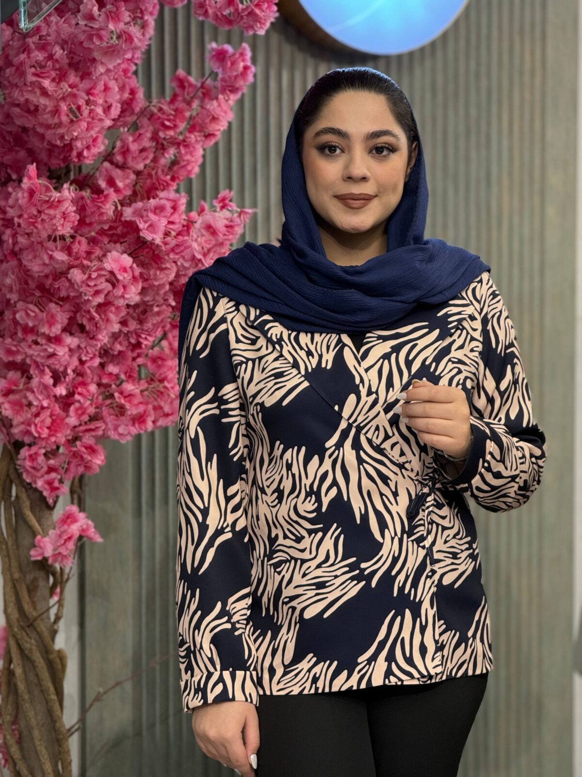 شومیز زنانه مدل یک طرفه - تصویر 5